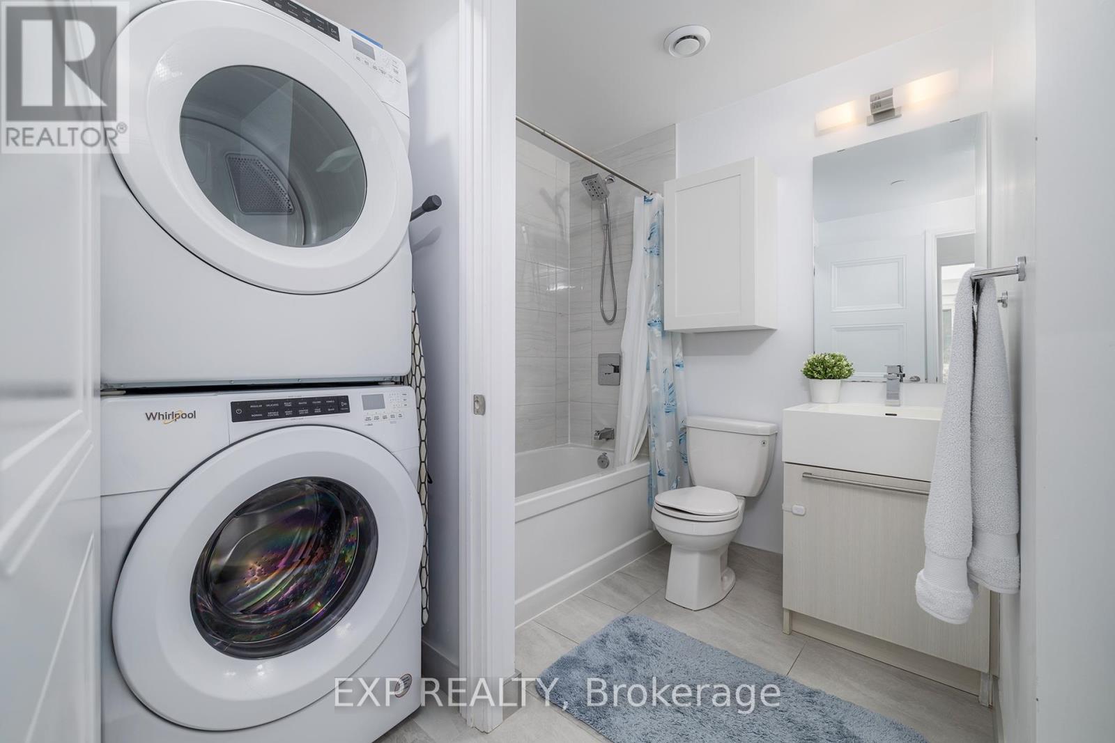 Photo 16 of 310 25 Neighbourhood Lane, Toronto ON