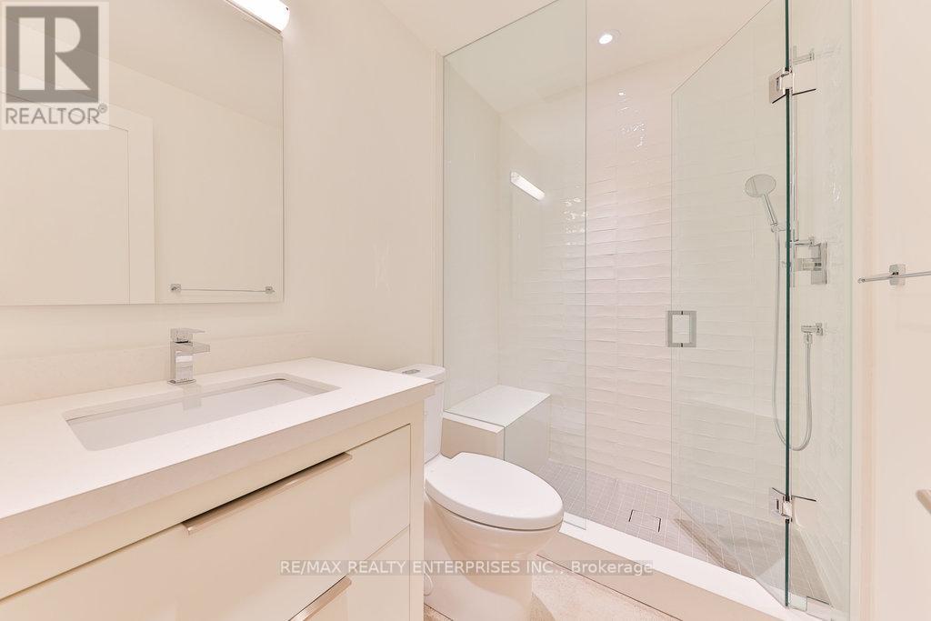 Photo 42 of 34 Onaway Road, Mississauga ON