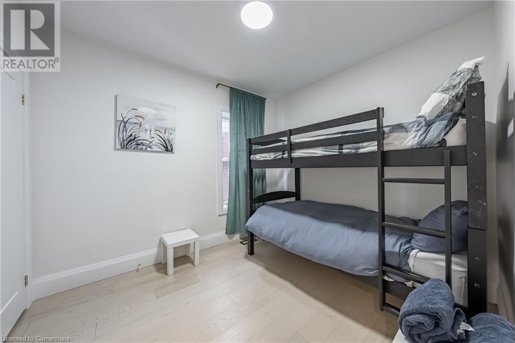 Photo 2 of 302 Dunsmure Road, Hamilton ON