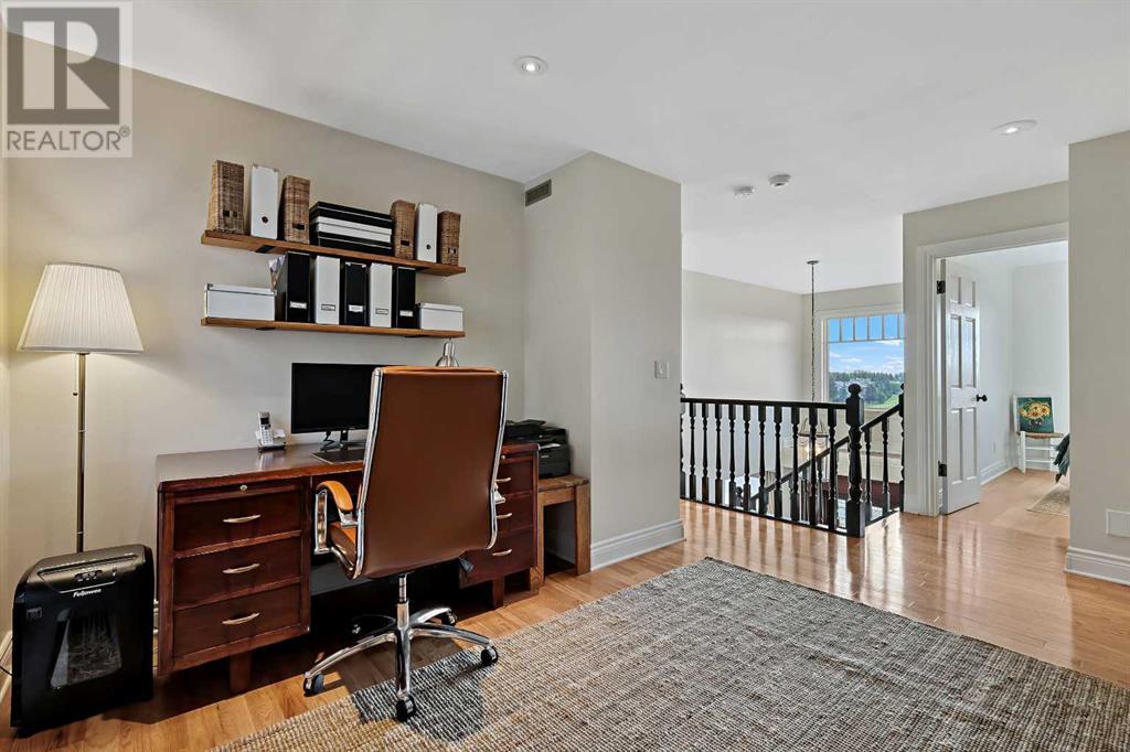 Single Family House for Sale in  Woodhaven Crescent SW Woodbine Calgary 