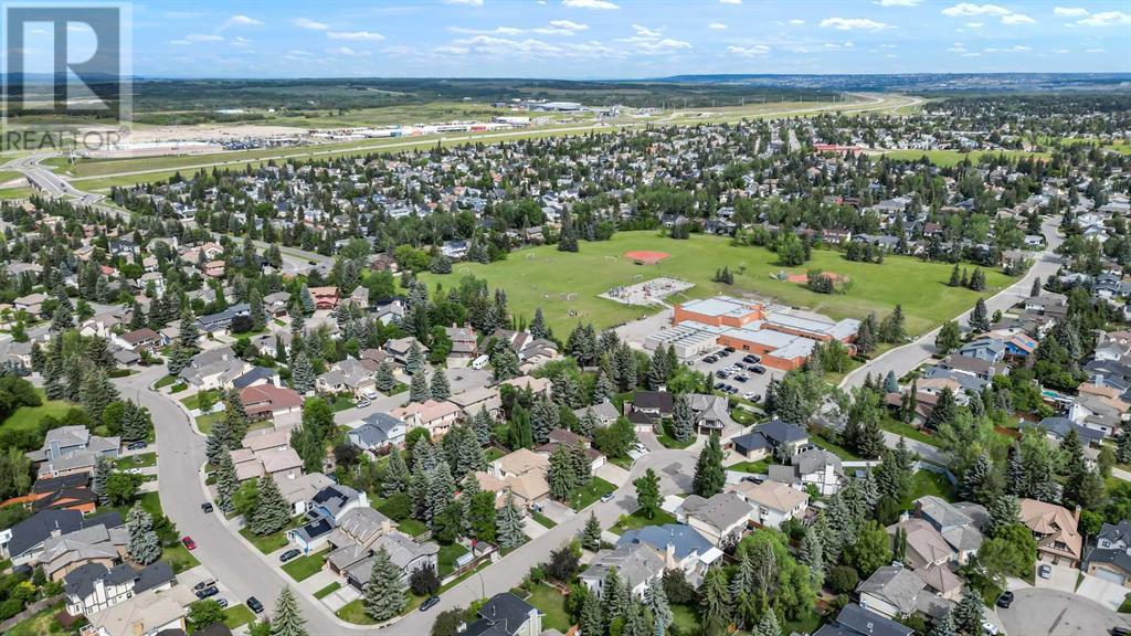 Single Family House for Sale in  Woodhaven Crescent SW Woodbine Calgary 