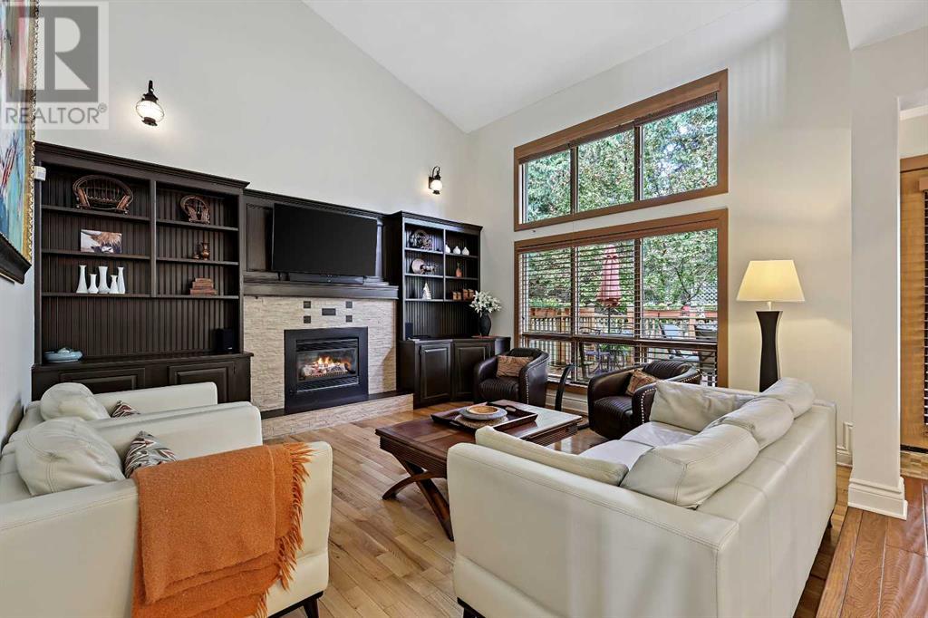 Single Family House for Sale in  Woodhaven Crescent SW Woodbine Calgary 