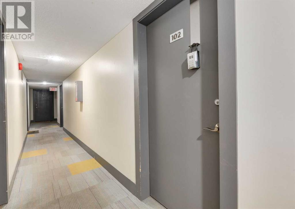 Single Family House for Sale in    Street SW Bankview Calgary 