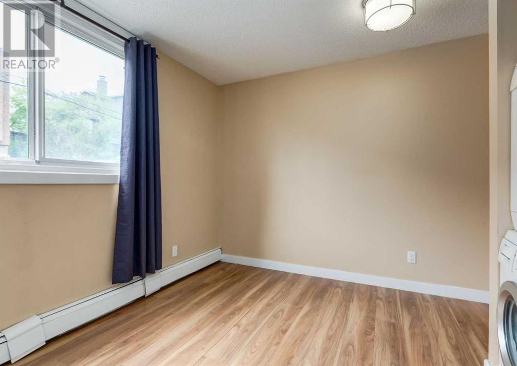 Single Family House for Sale in    Street SW Bankview Calgary 