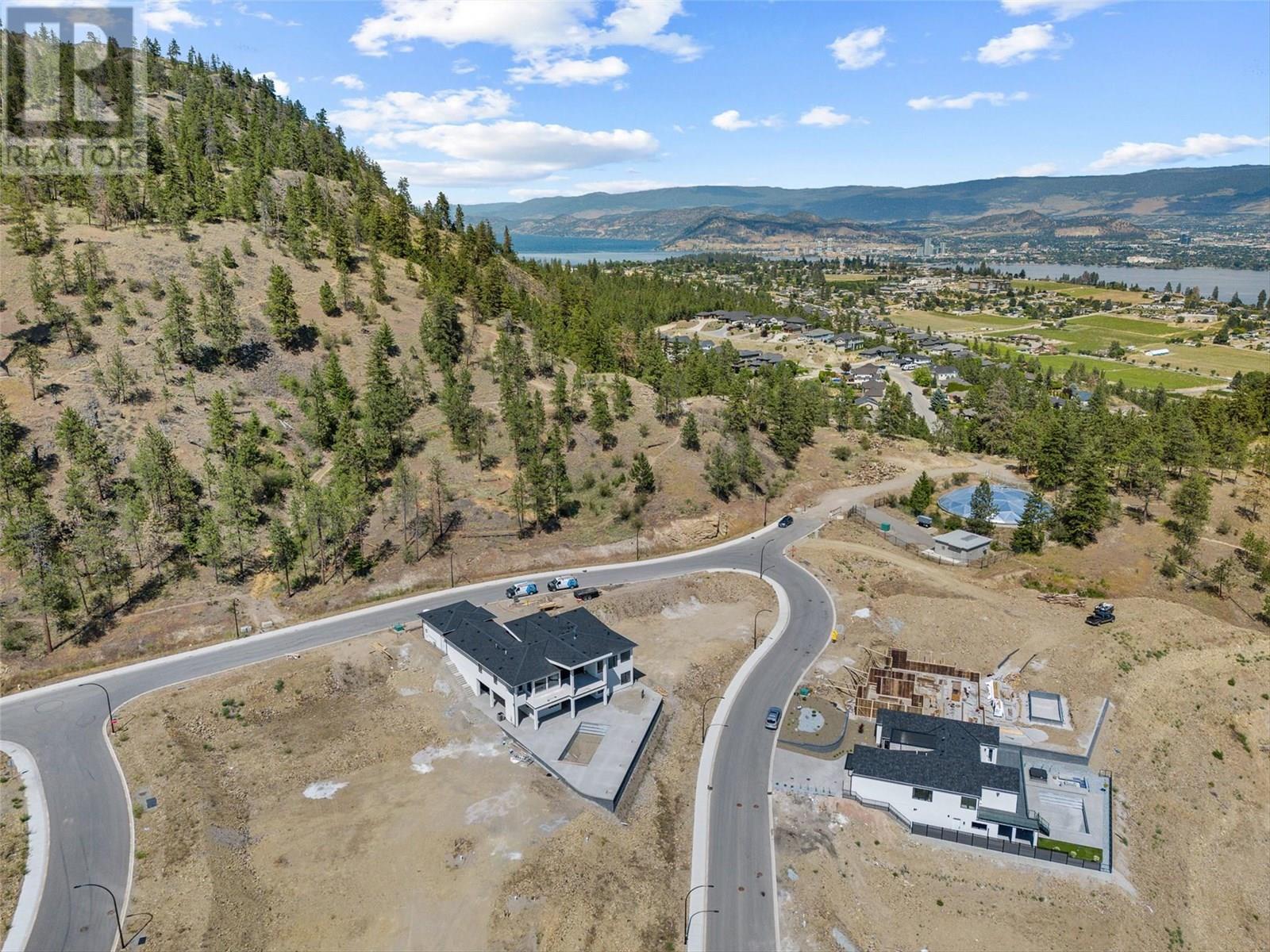  1359 Cabernet Way, West Kelowna