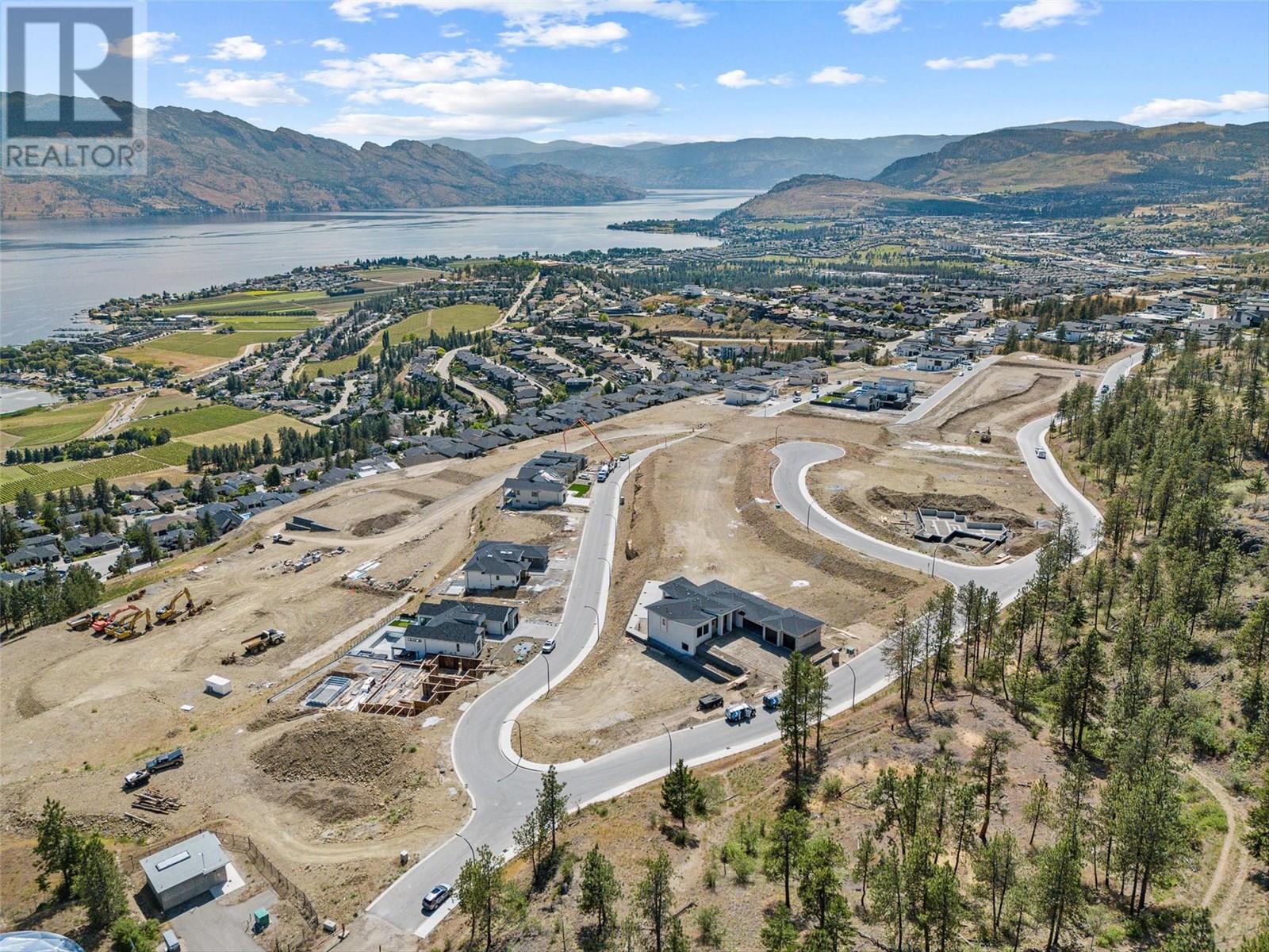  1359 Cabernet Way, West Kelowna