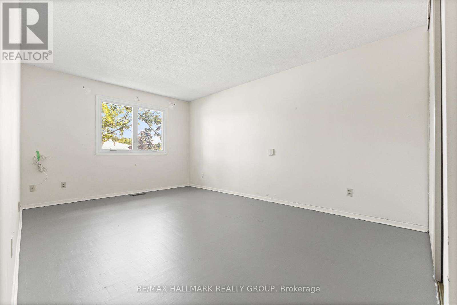 Photo 5 of 55 River Garden Private, Ottawa ON