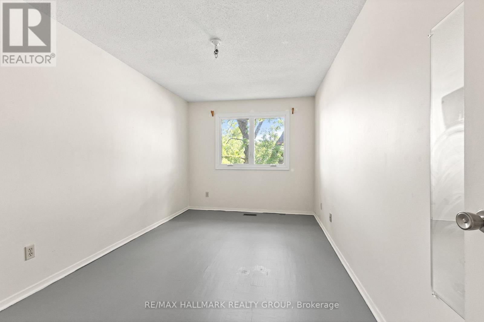 Photo 8 of 55 River Garden Private, Ottawa ON