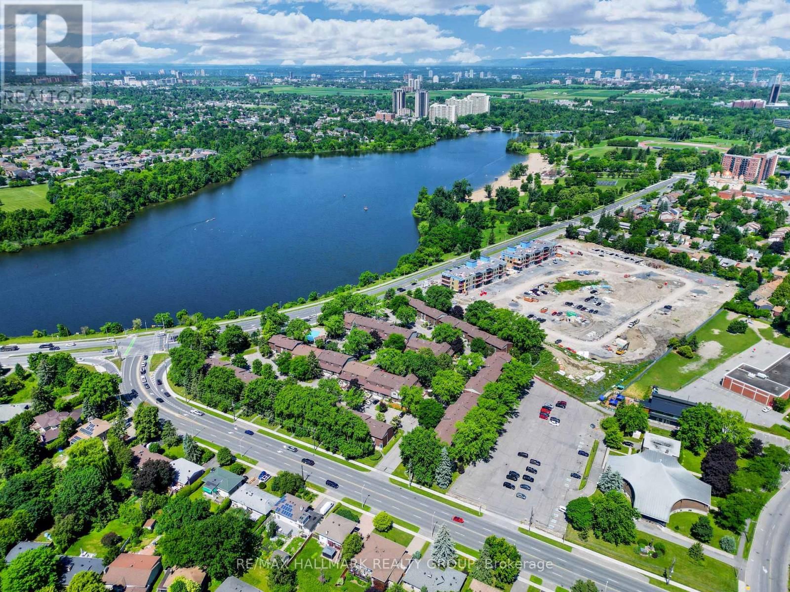 Photo 18 of 55 River Garden Private, Ottawa ON