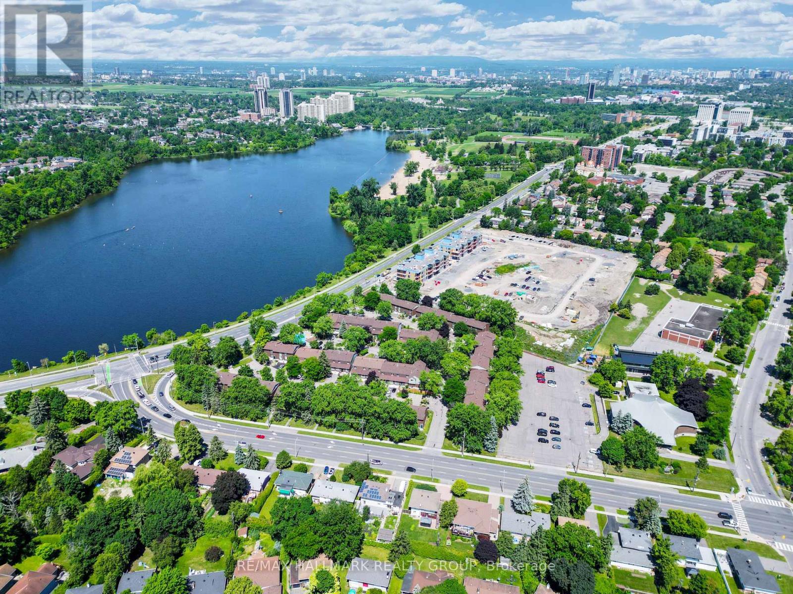 Photo 22 of 55 River Garden Private, Ottawa ON