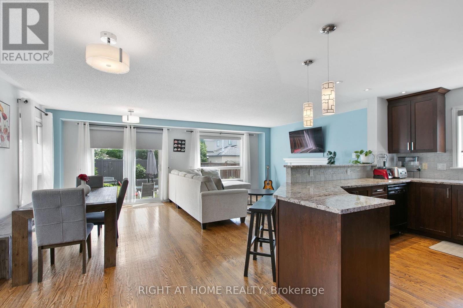 Open-Concept Main