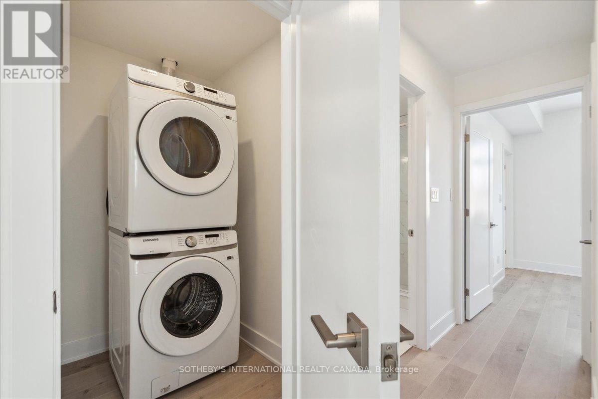 Photo 21 of 683 Melbourne Avenue, Ottawa ON
