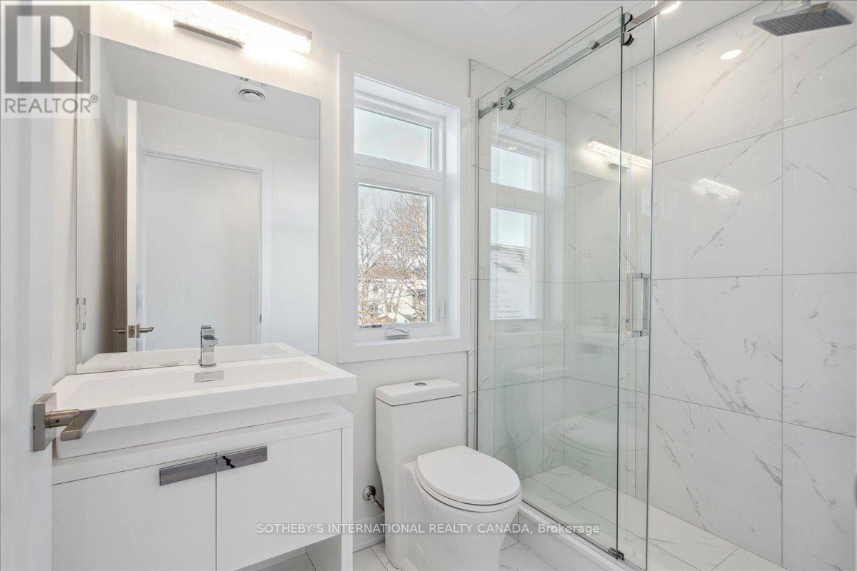 Photo 46 of 683 Melbourne Avenue, Ottawa ON