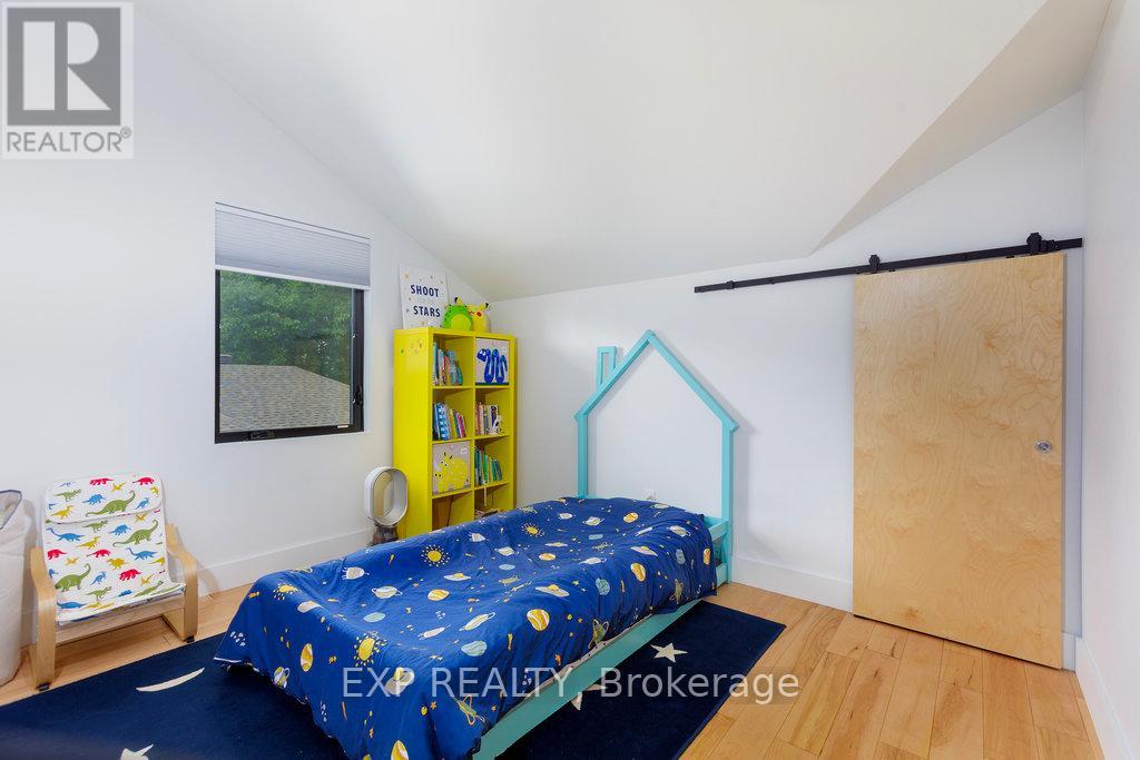 Photo 14 of 179 Mountbatten Avenue, Ottawa ON