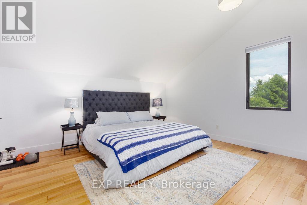 Photo 12 of 179 Mountbatten Avenue, Ottawa ON