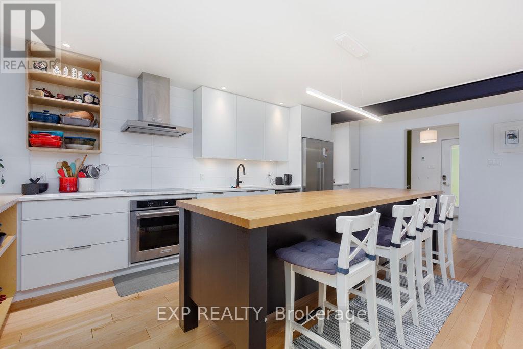 Photo 10 of 179 Mountbatten Avenue, Ottawa ON