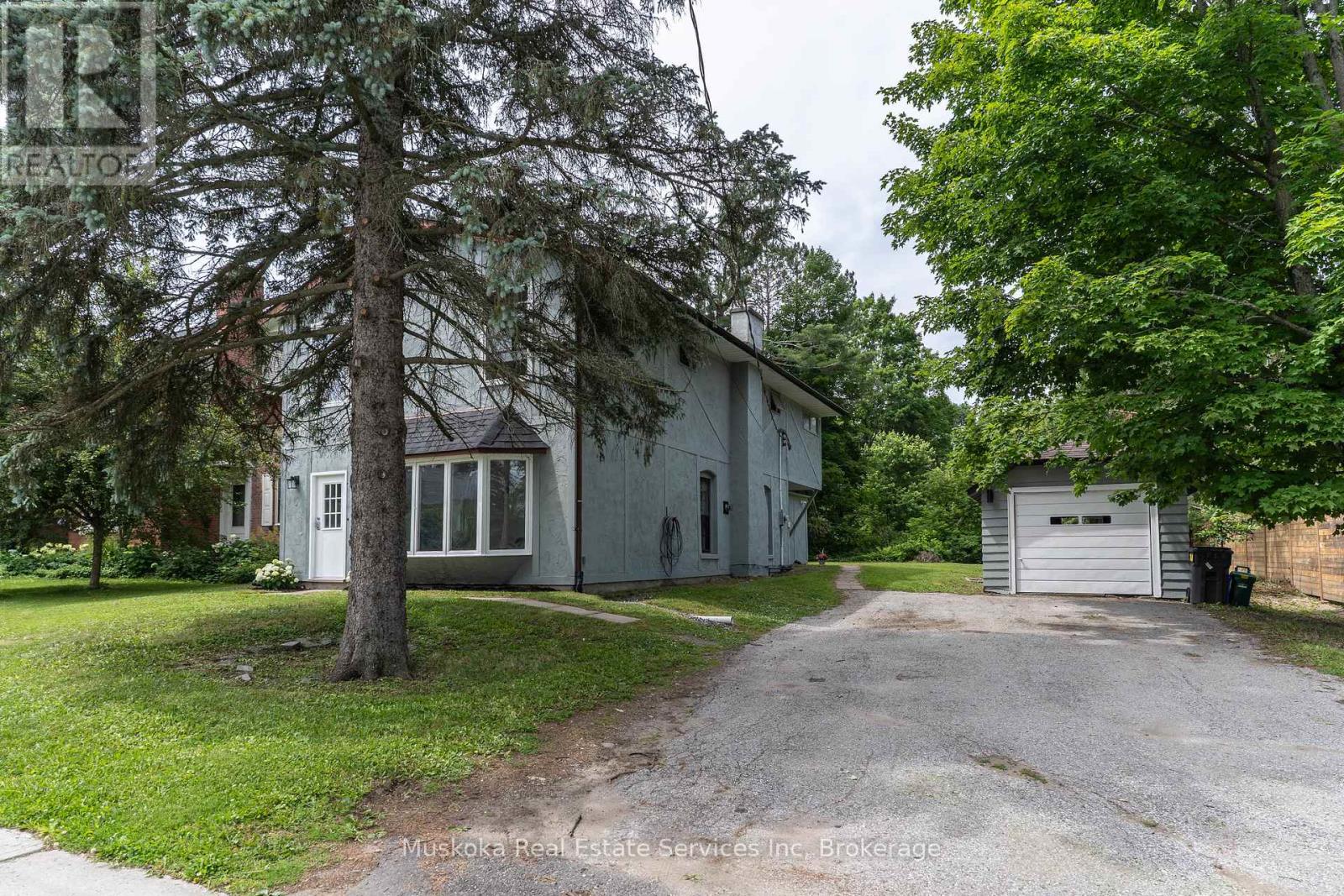 Photo 39 of 132 Mcmurray Street, Bracebridge ON