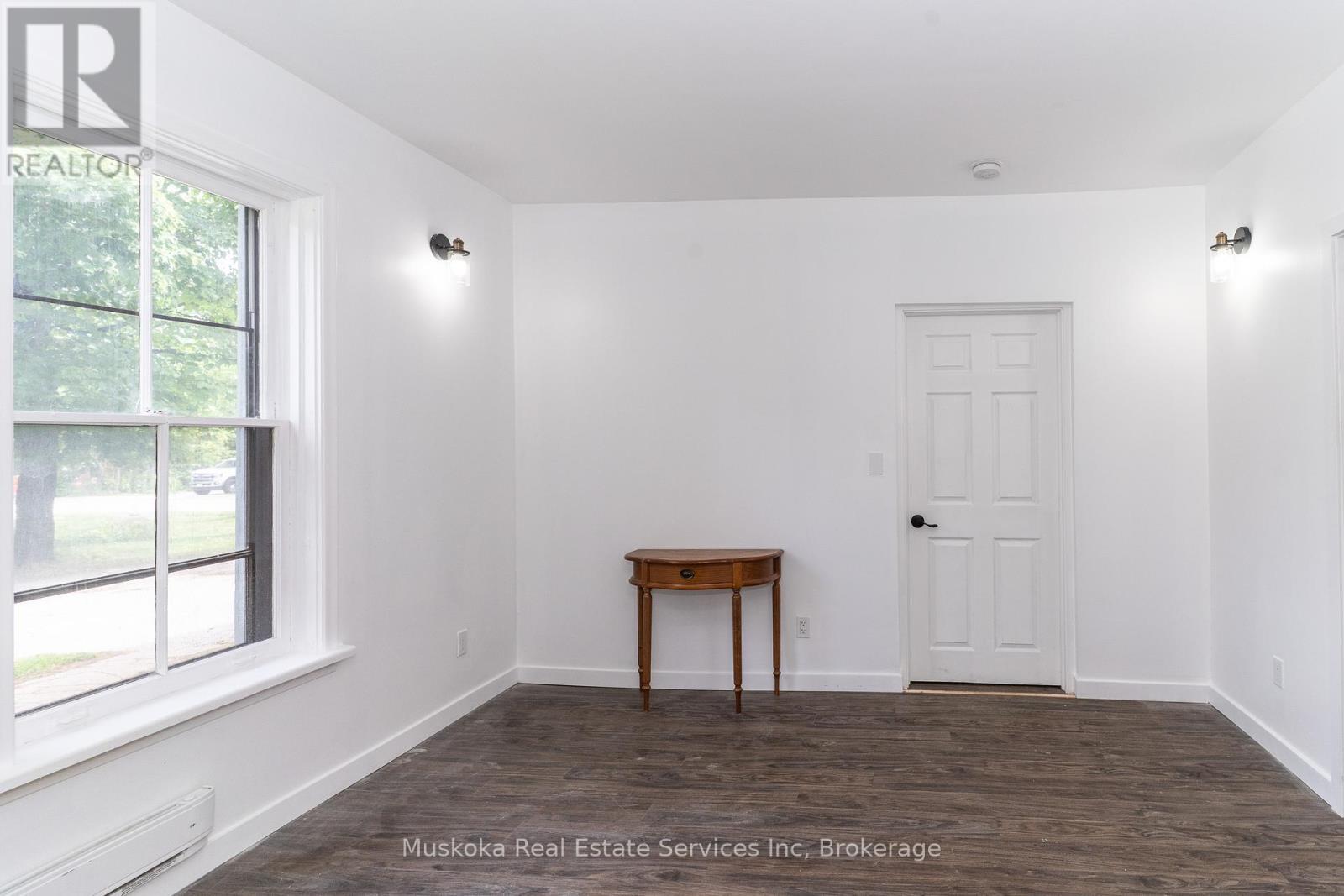 Photo 32 of 132 Mcmurray Street, Bracebridge ON