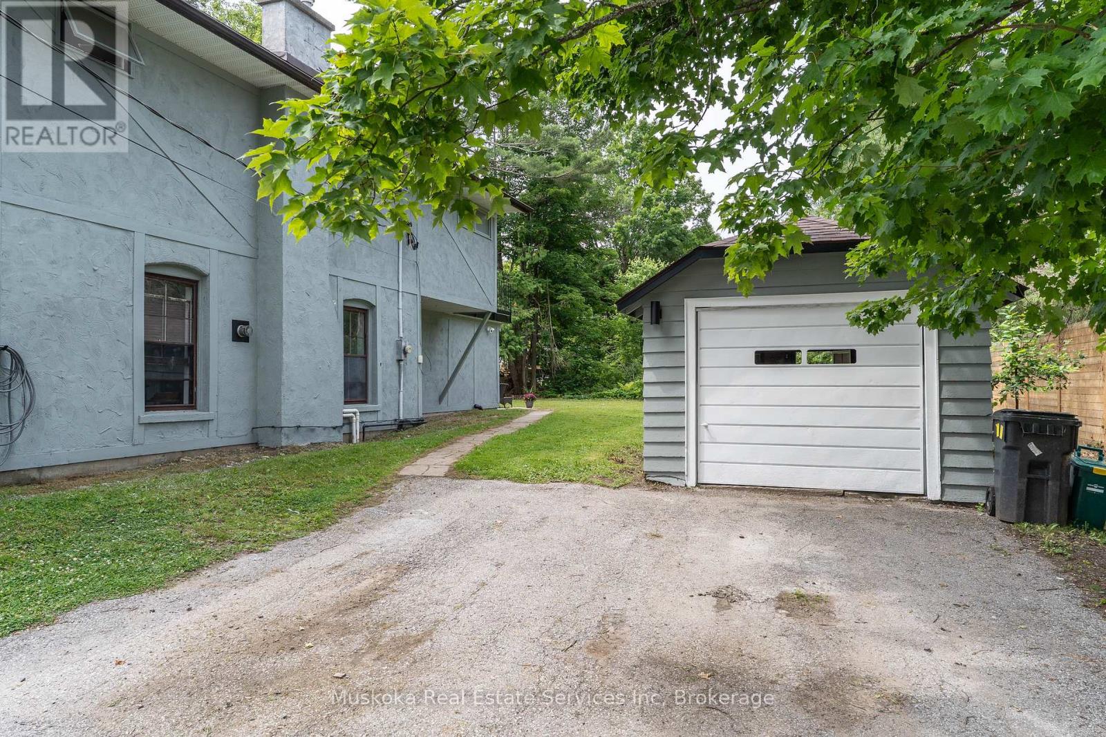 Photo 17 of 132 Mcmurray Street, Bracebridge ON