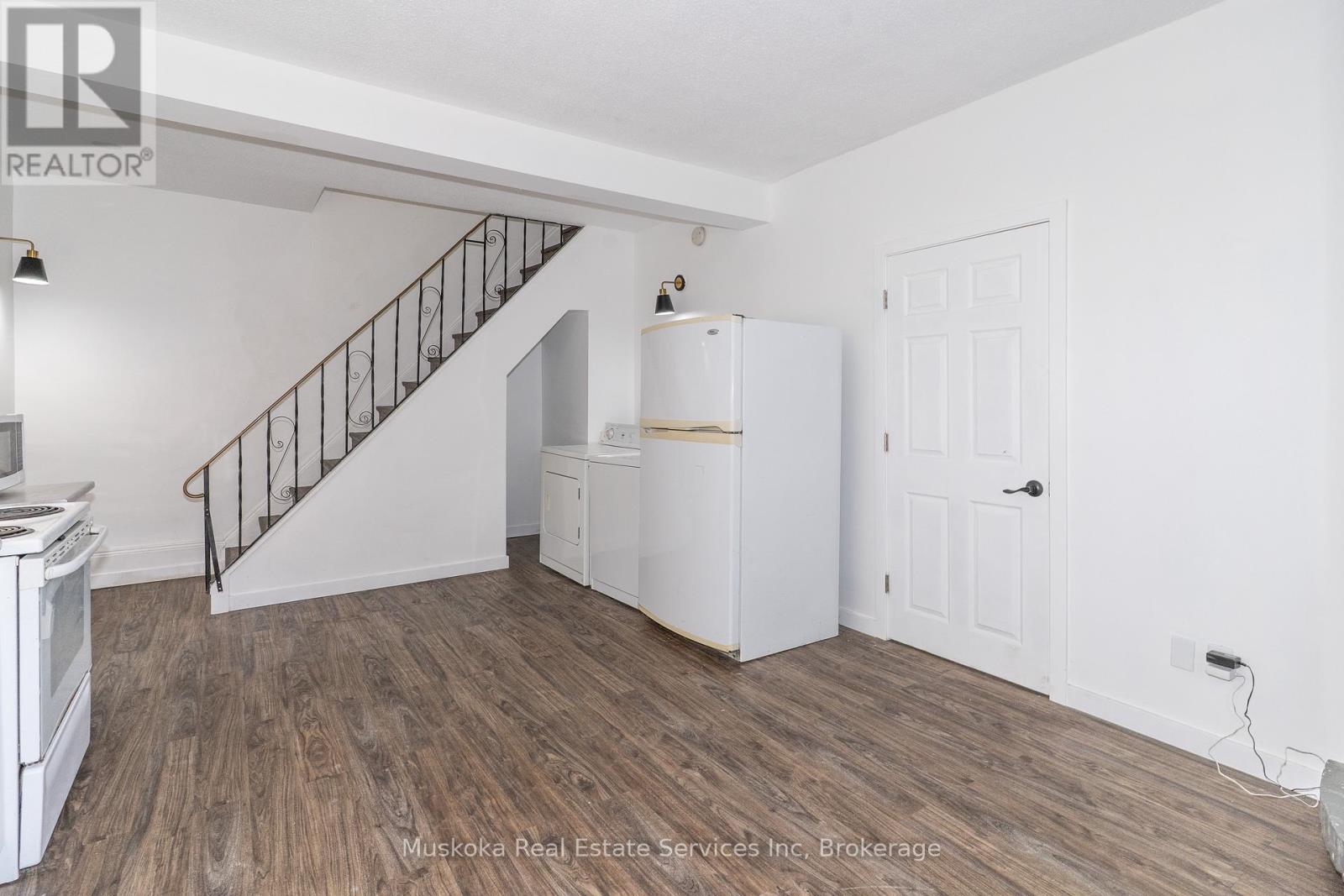 Photo 13 of 132 Mcmurray Street, Bracebridge ON