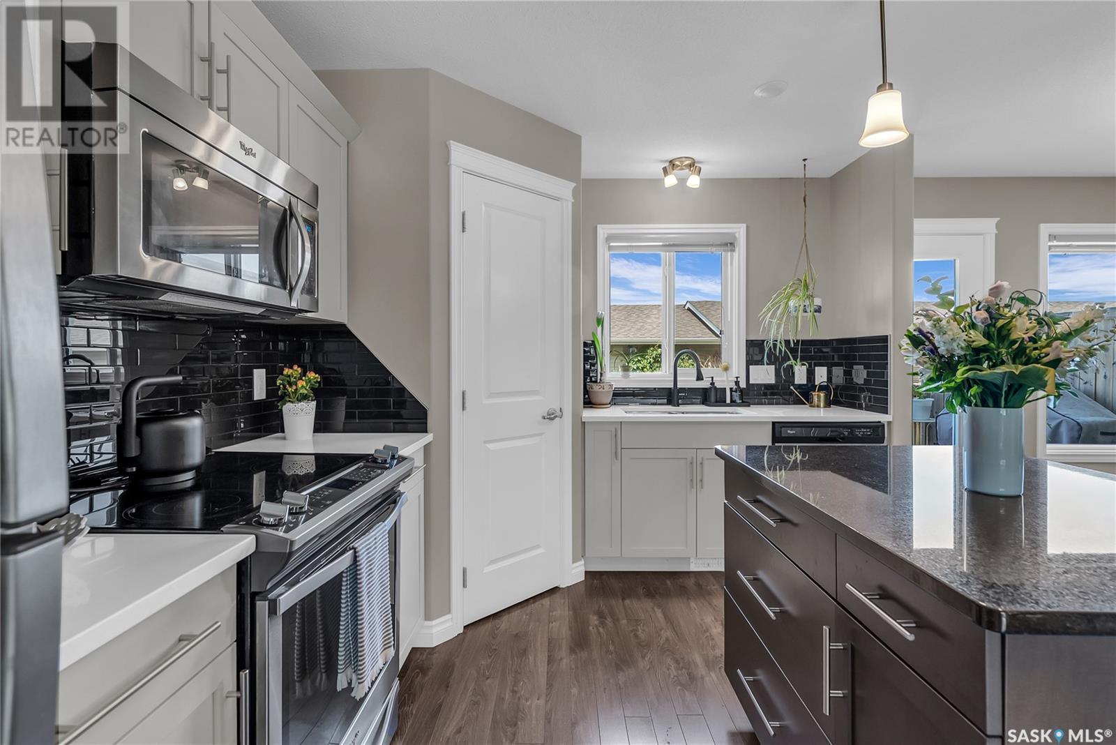 Single Family House 2 Level for Sale in  Maningas BEND Saskatoon 