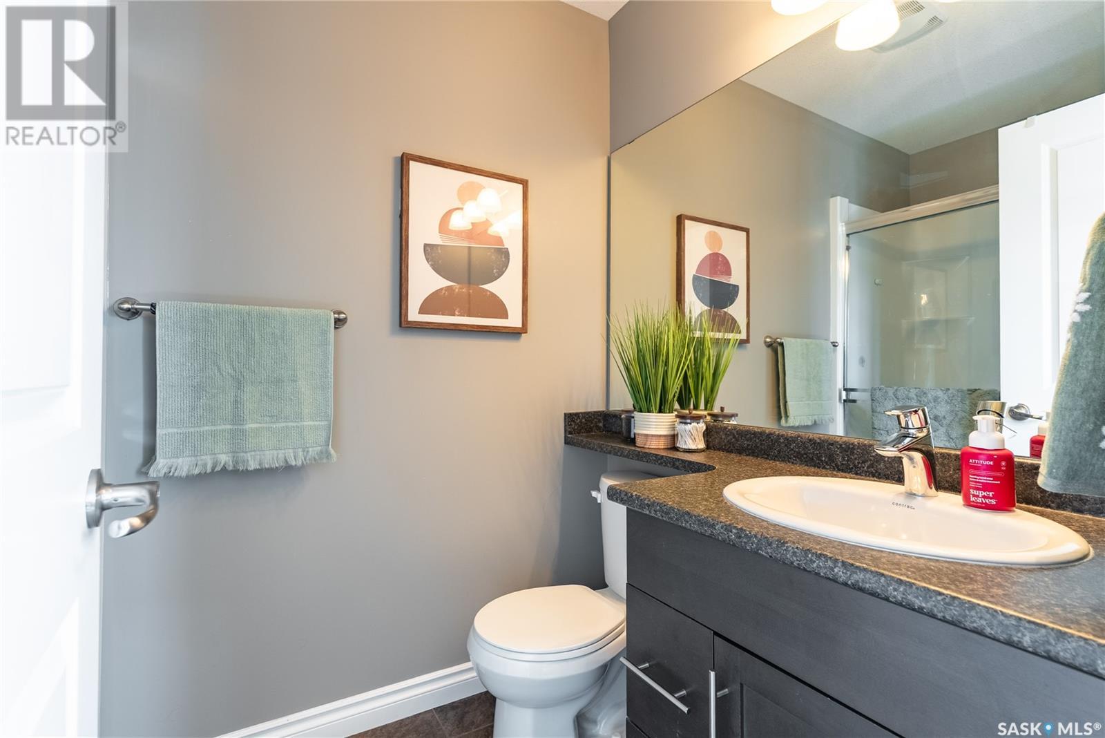 Single Family House 2 Level for Sale in  Maningas BEND Saskatoon 