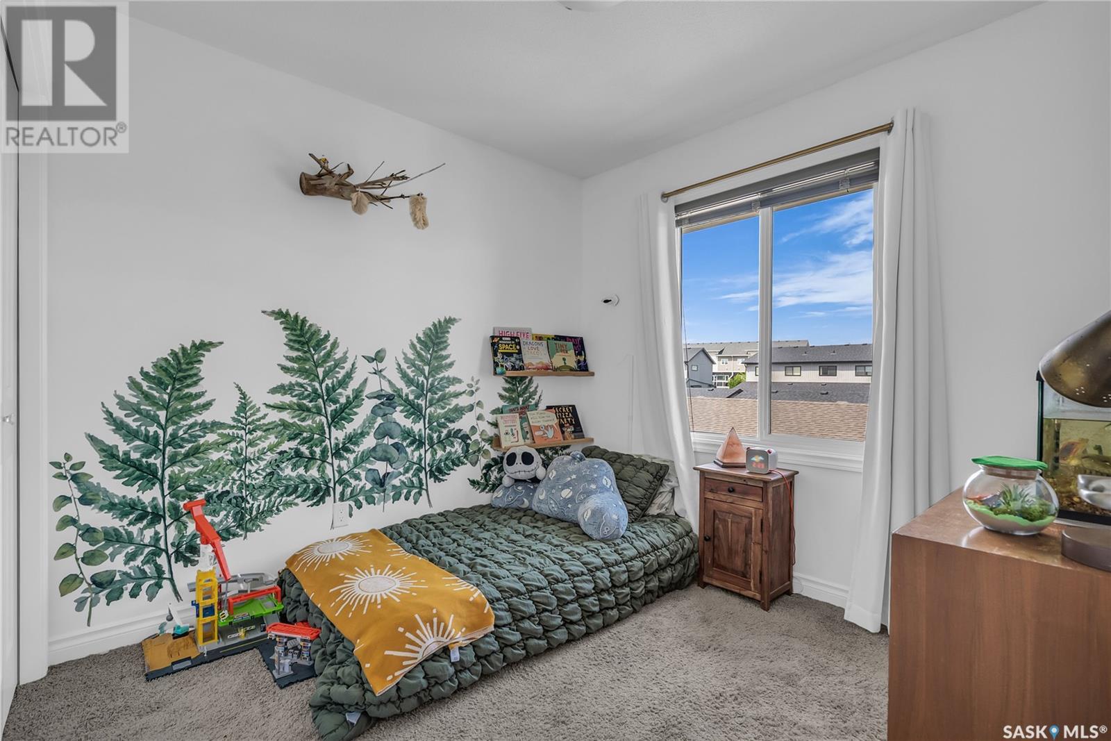 Single Family House 2 Level for Sale in  Maningas BEND Saskatoon 