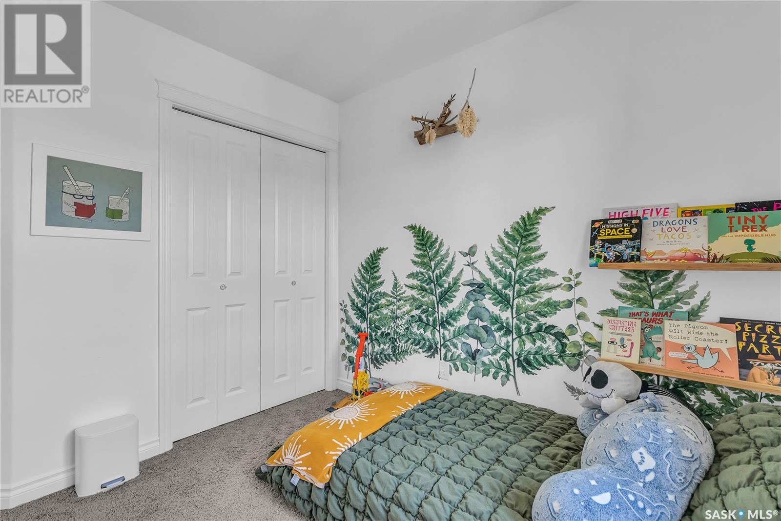 Single Family House 2 Level for Sale in  Maningas BEND Saskatoon 