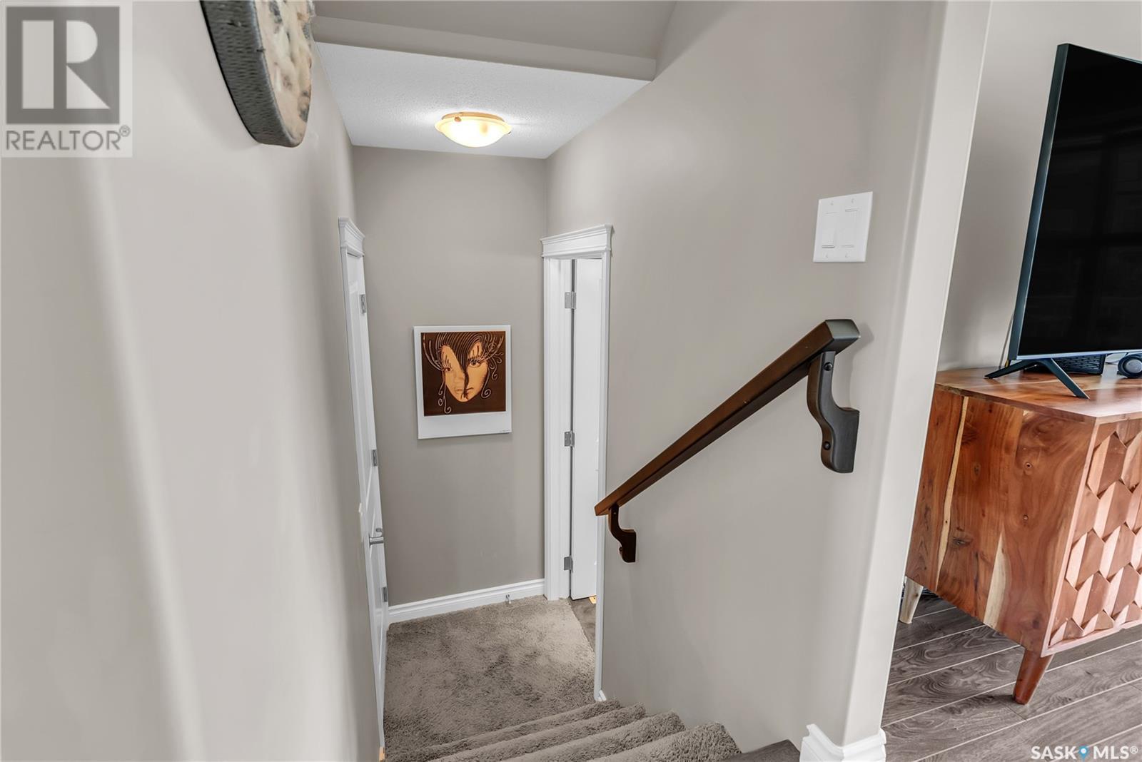 Single Family House 2 Level for Sale in  Maningas BEND Saskatoon 