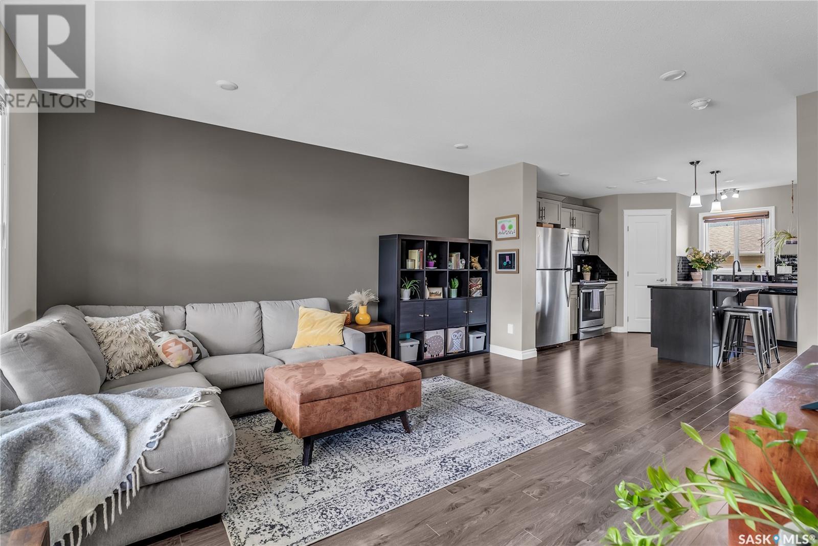 Single Family House 2 Level for Sale in  Maningas BEND Saskatoon 