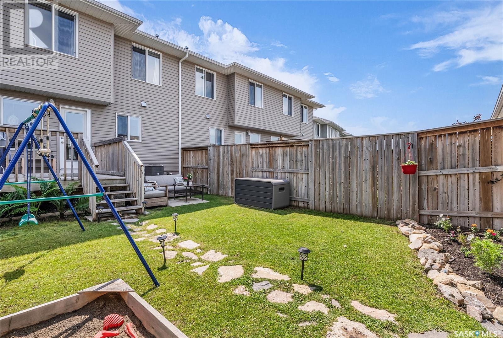 Single Family House 2 Level for Sale in  Maningas BEND Saskatoon 