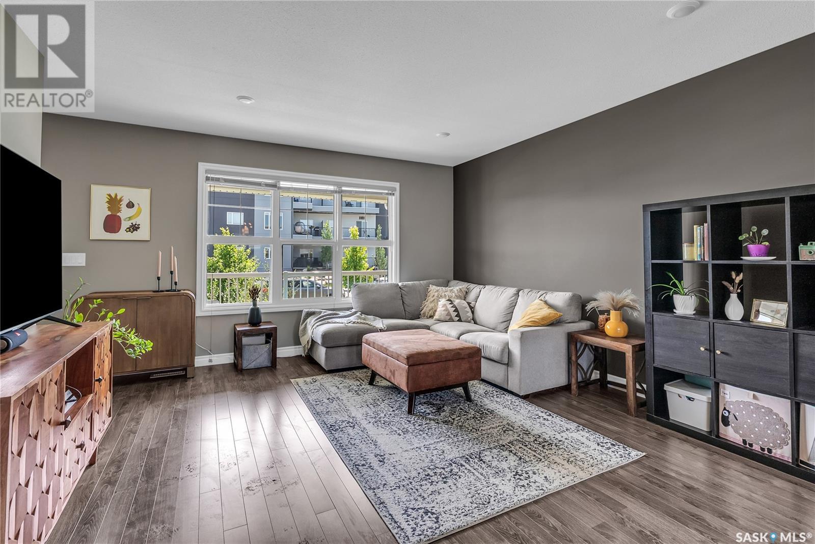 Single Family House 2 Level for Sale in  Maningas BEND Saskatoon 