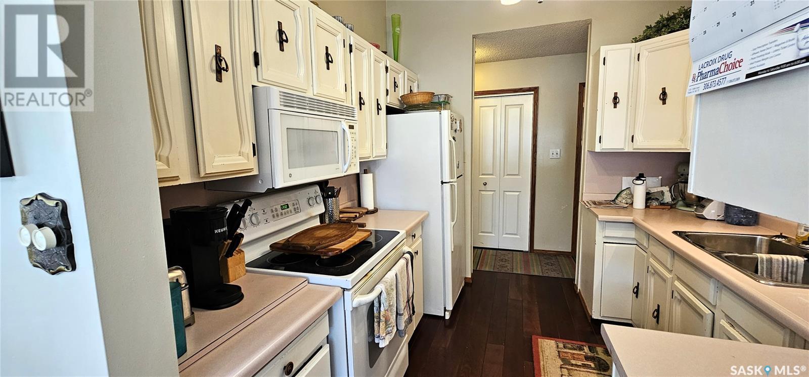 Photo 36 of 1511 98th Street, Tisdale SK