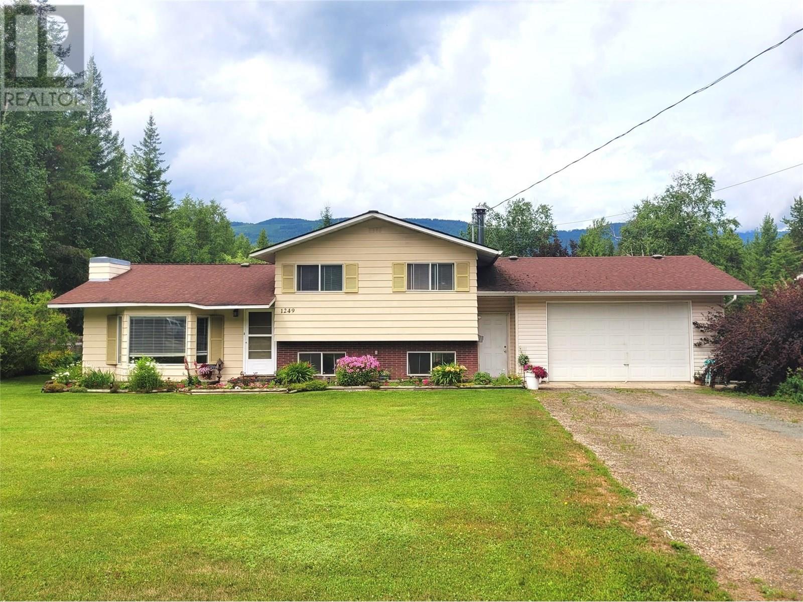 1249 Thompson Drive, Clearwater