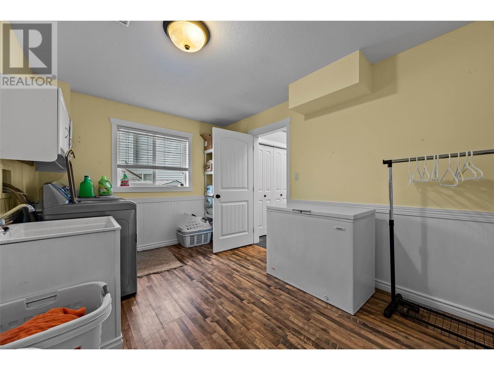Photo 15 of 770 Mccurrach Road, Kamloops BC