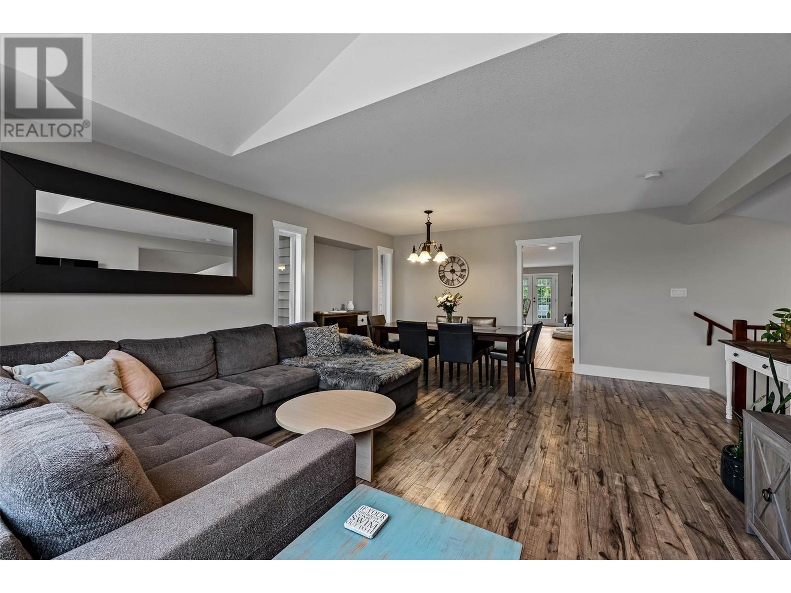 Photo 16 of 770 Mccurrach Road, Kamloops BC