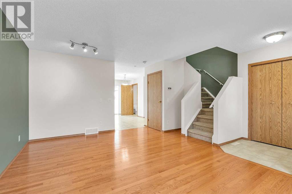 Single Family House for Sale in  Covepark Way NE Coventry Hills Calgary 