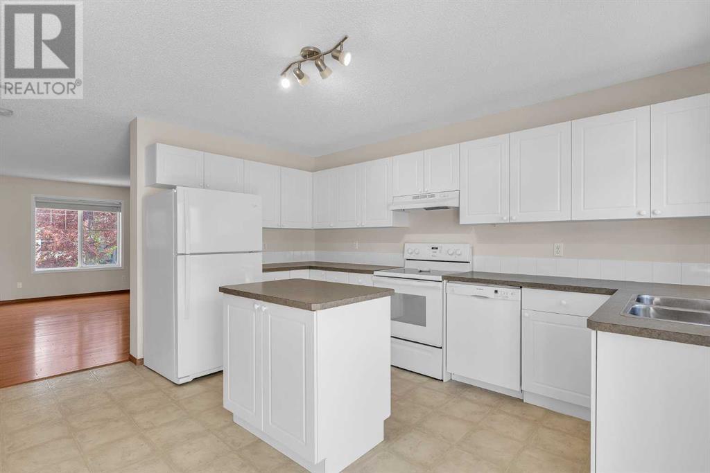 Single Family House for Sale in  Covepark Way NE Coventry Hills Calgary 