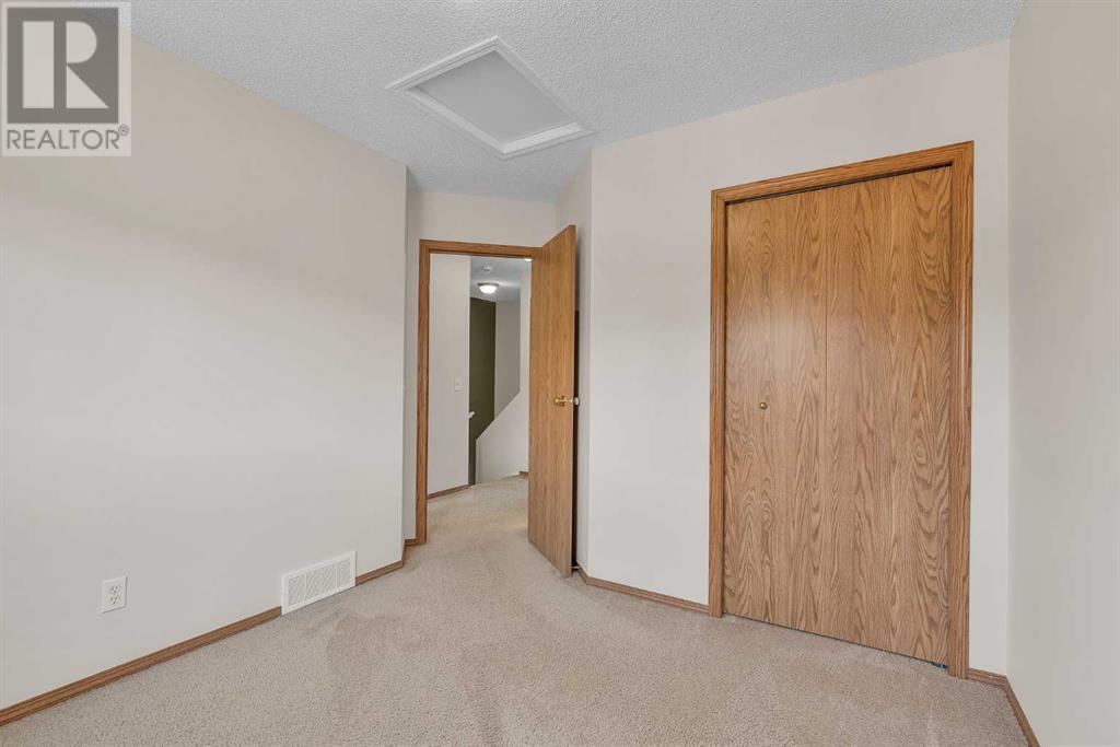 Single Family House for Sale in  Covepark Way NE Coventry Hills Calgary 