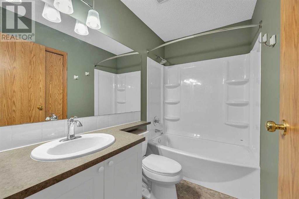 Single Family House for Sale in  Covepark Way NE Coventry Hills Calgary 