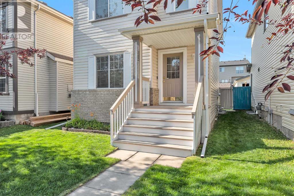 Single Family House for Sale in  Covepark Way NE Coventry Hills Calgary 