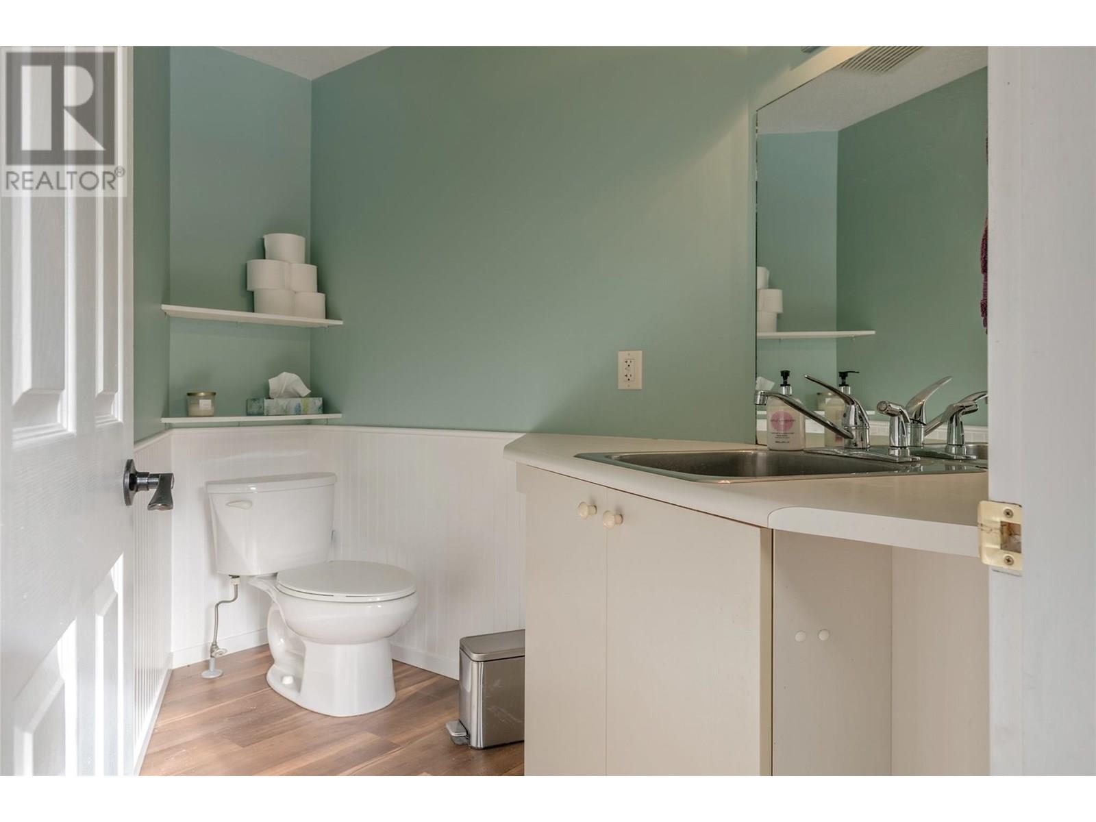 3445 Sidney Crescent, Spallumcheen