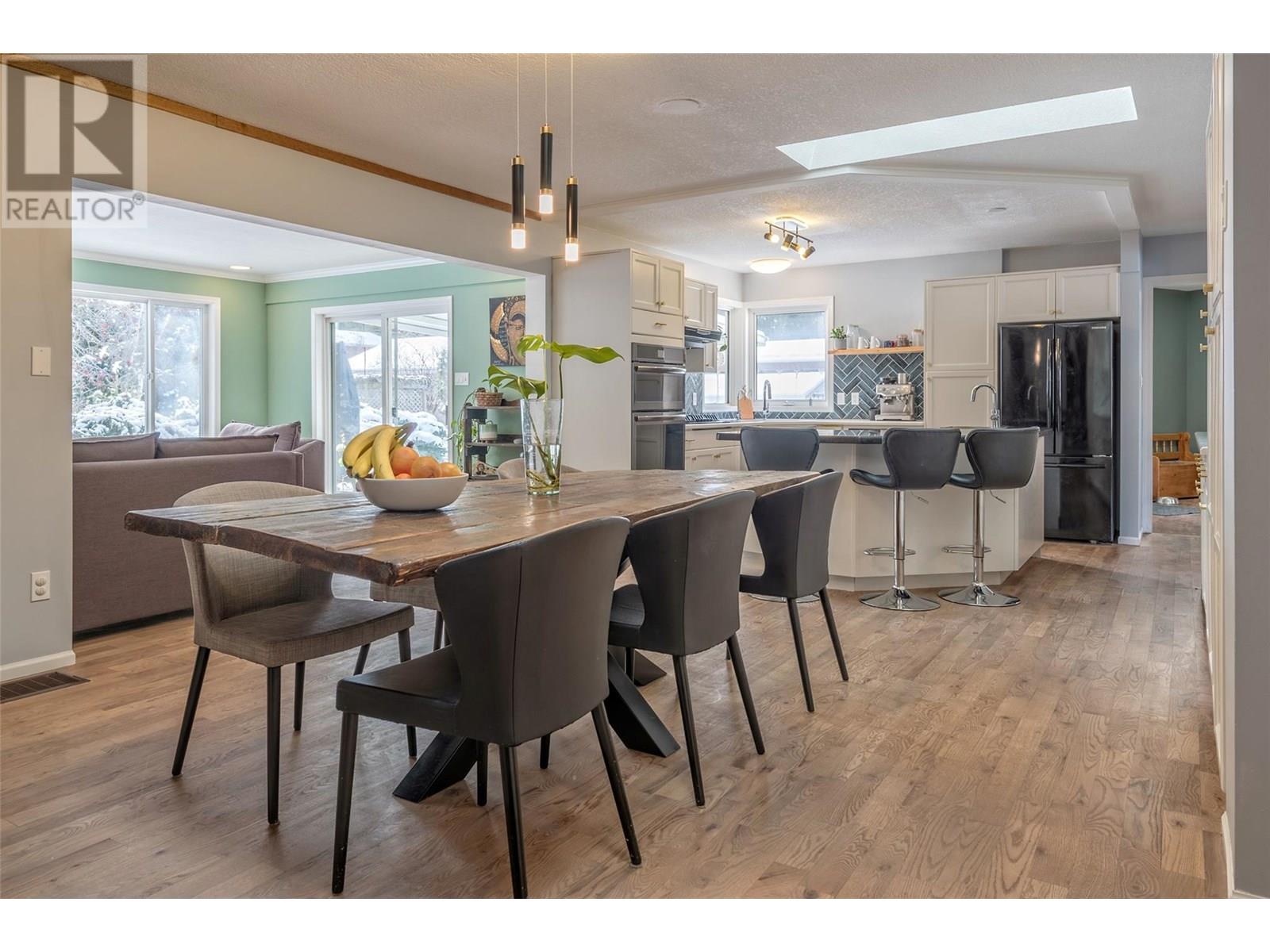 3445 Sidney Crescent, Spallumcheen