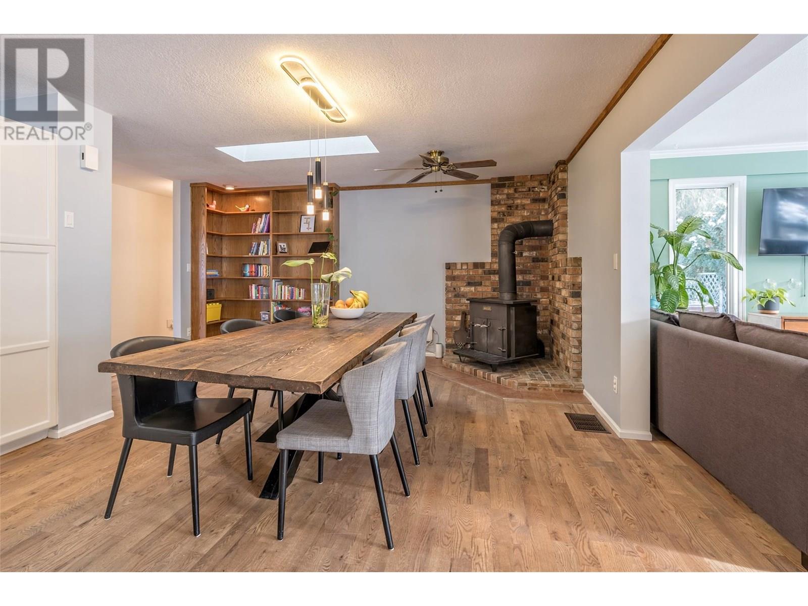 3445 Sidney Crescent, Spallumcheen