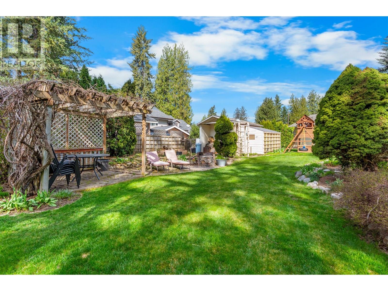 3445 Sidney Crescent, Spallumcheen