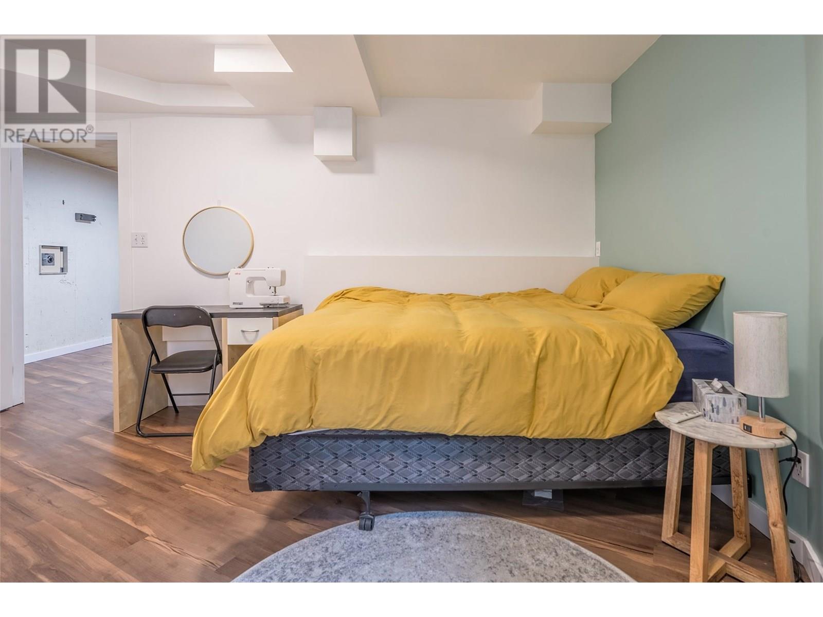 3445 Sidney Crescent, Spallumcheen