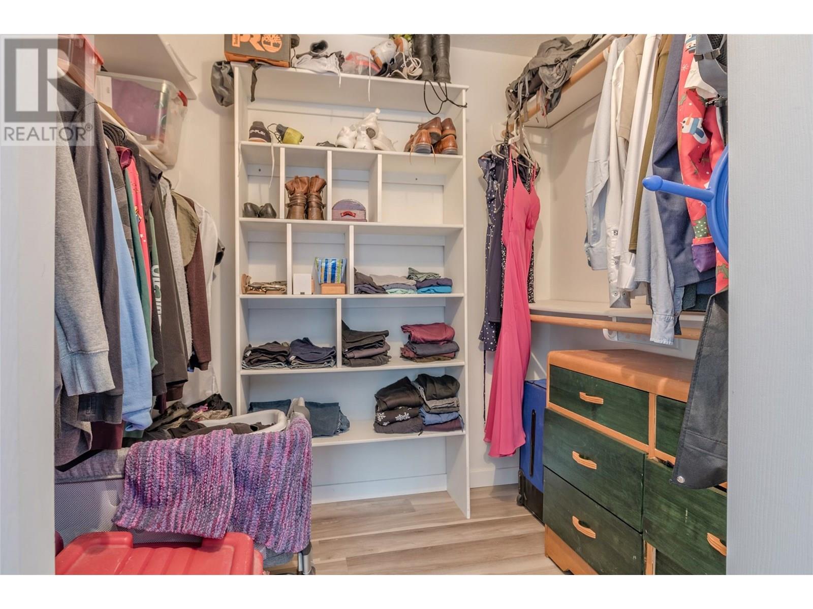 3445 Sidney Crescent, Spallumcheen