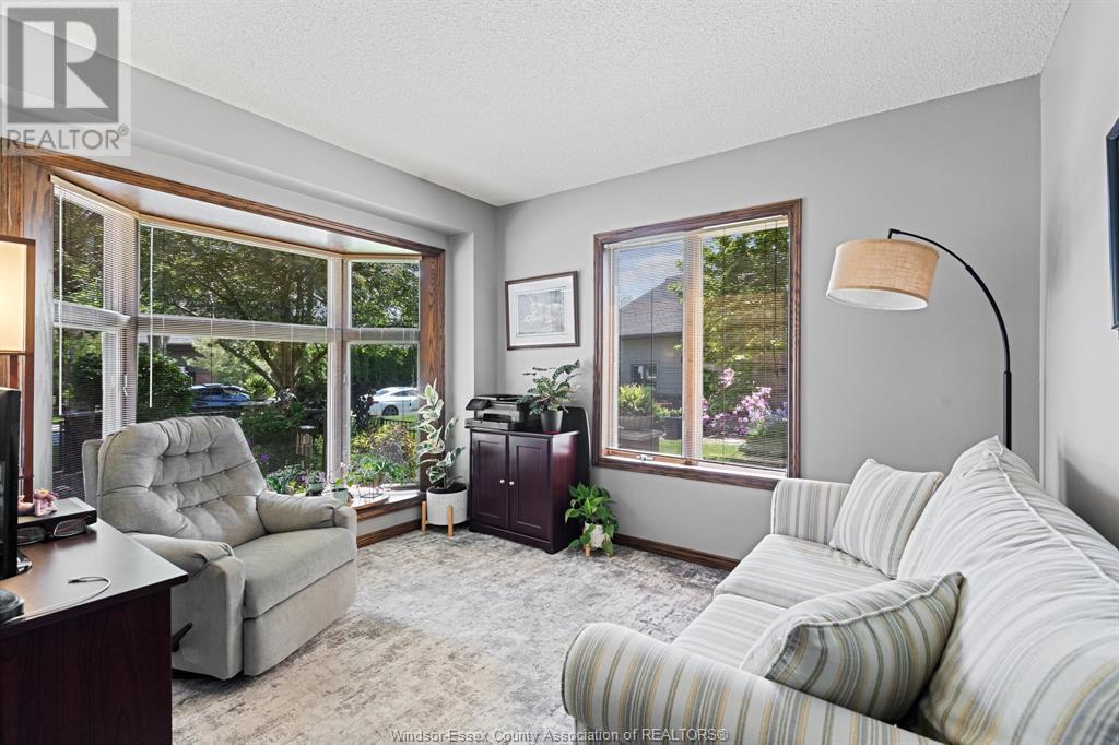 Photo 29 of 29 Fairway, Amherstburg ON