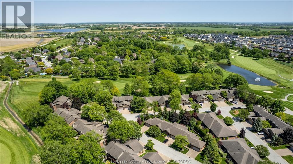 Photo 11 of 29 Fairway, Amherstburg ON
