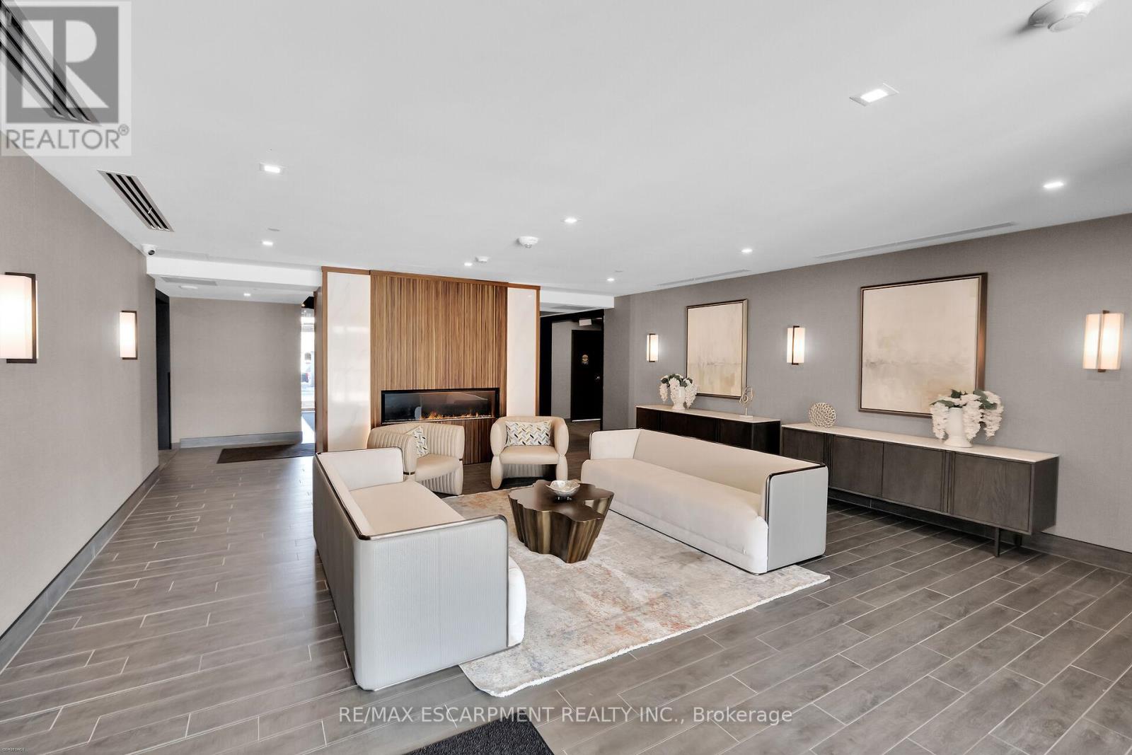 Photo 33 of 416 470 Dundas Street E, Hamilton ON